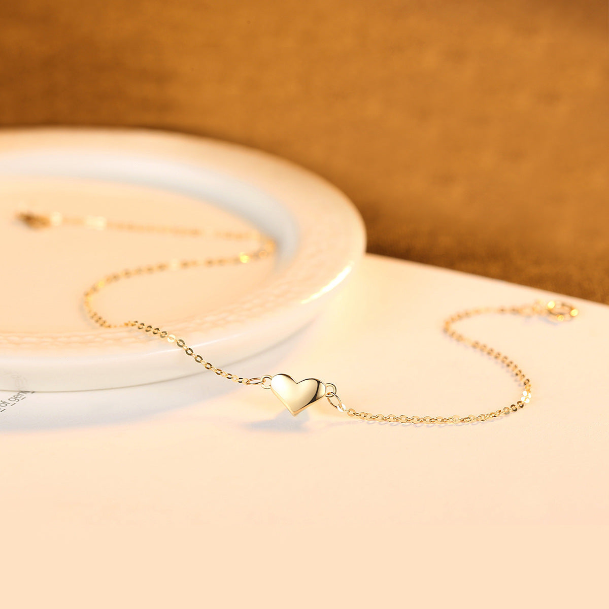 Bracciale da donna in oro 14K, stile essenziale e raffinato