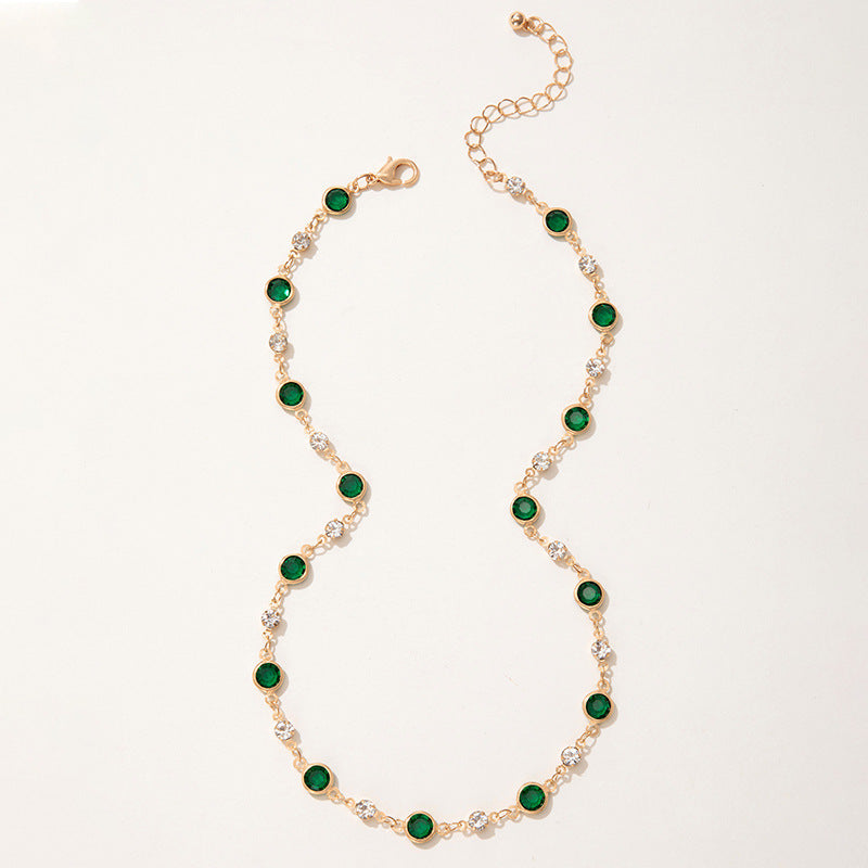 Collana Corta con Zircone Verde e Diamanti in Stile Retrò