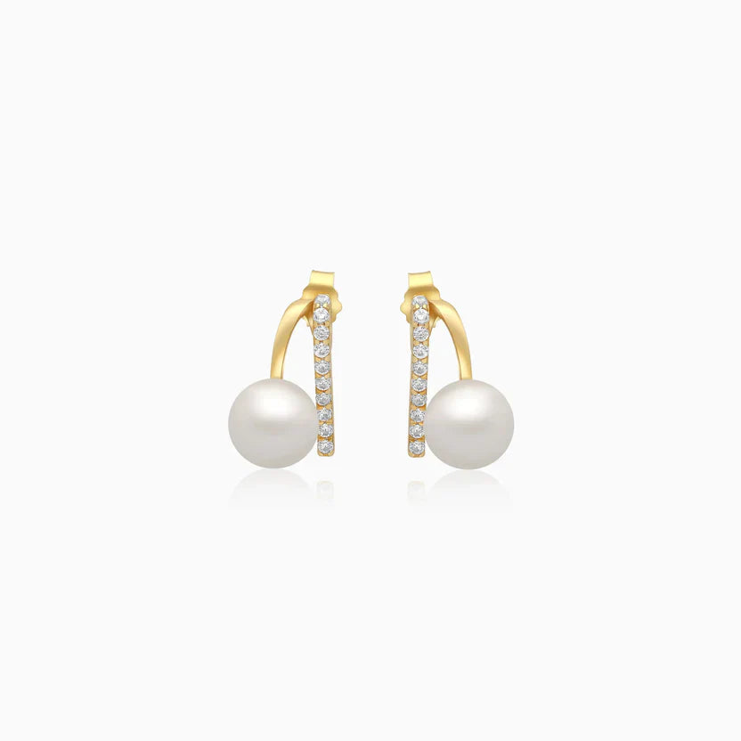 Orecchini Danah: L’Incontro Perfetto tra Oro 18k, Perle e Luce