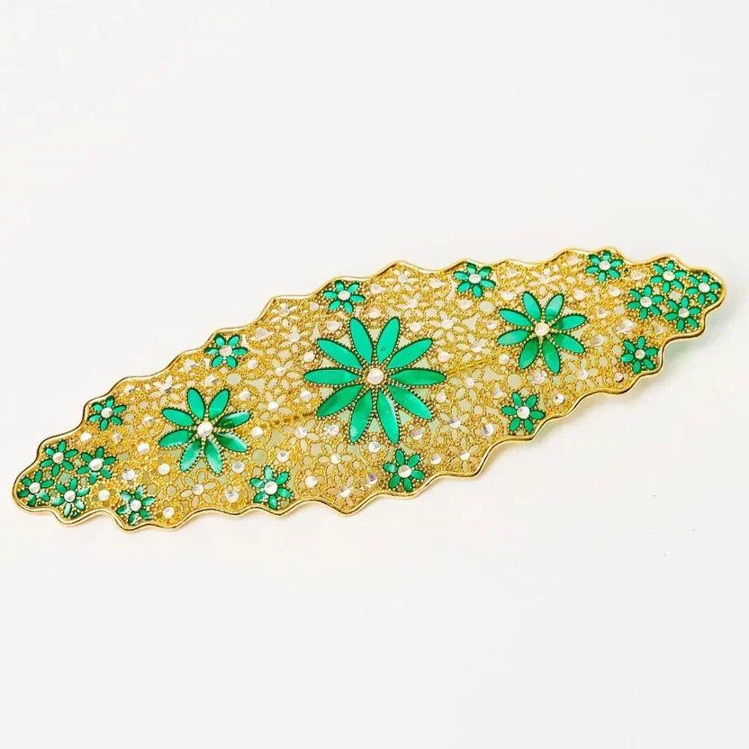 Storia e Stile: Guida Completa alle Spille, l’Accessorio Senza Tempo - gioielliperfetti.it