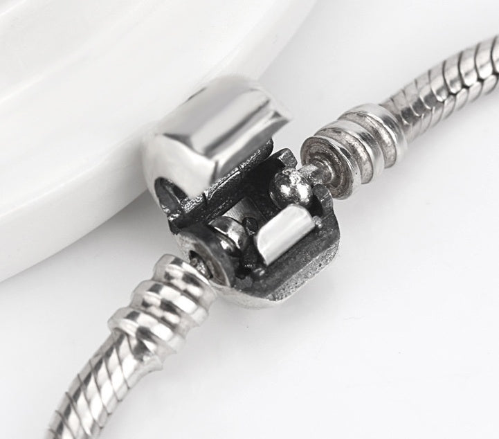 Catena a forma di serpente con fibbia in oro rosa in argento sterling