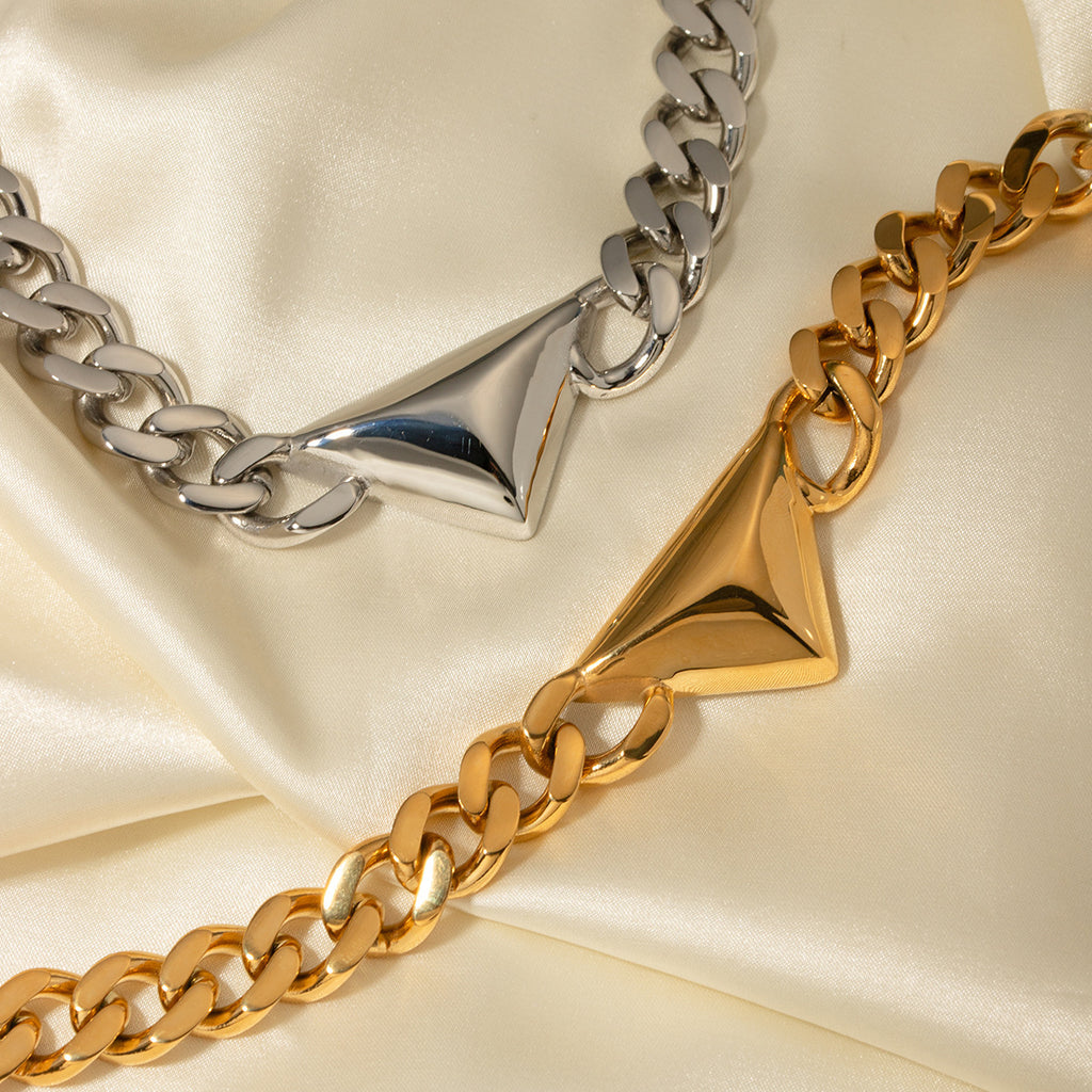 Collana triangolare in acciaio inossidabile oro 18 carati
