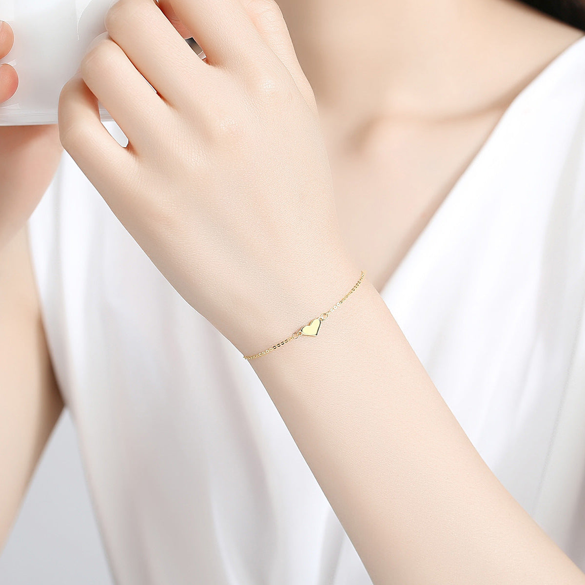 Bracciale da donna in oro 14K, stile essenziale e raffinato