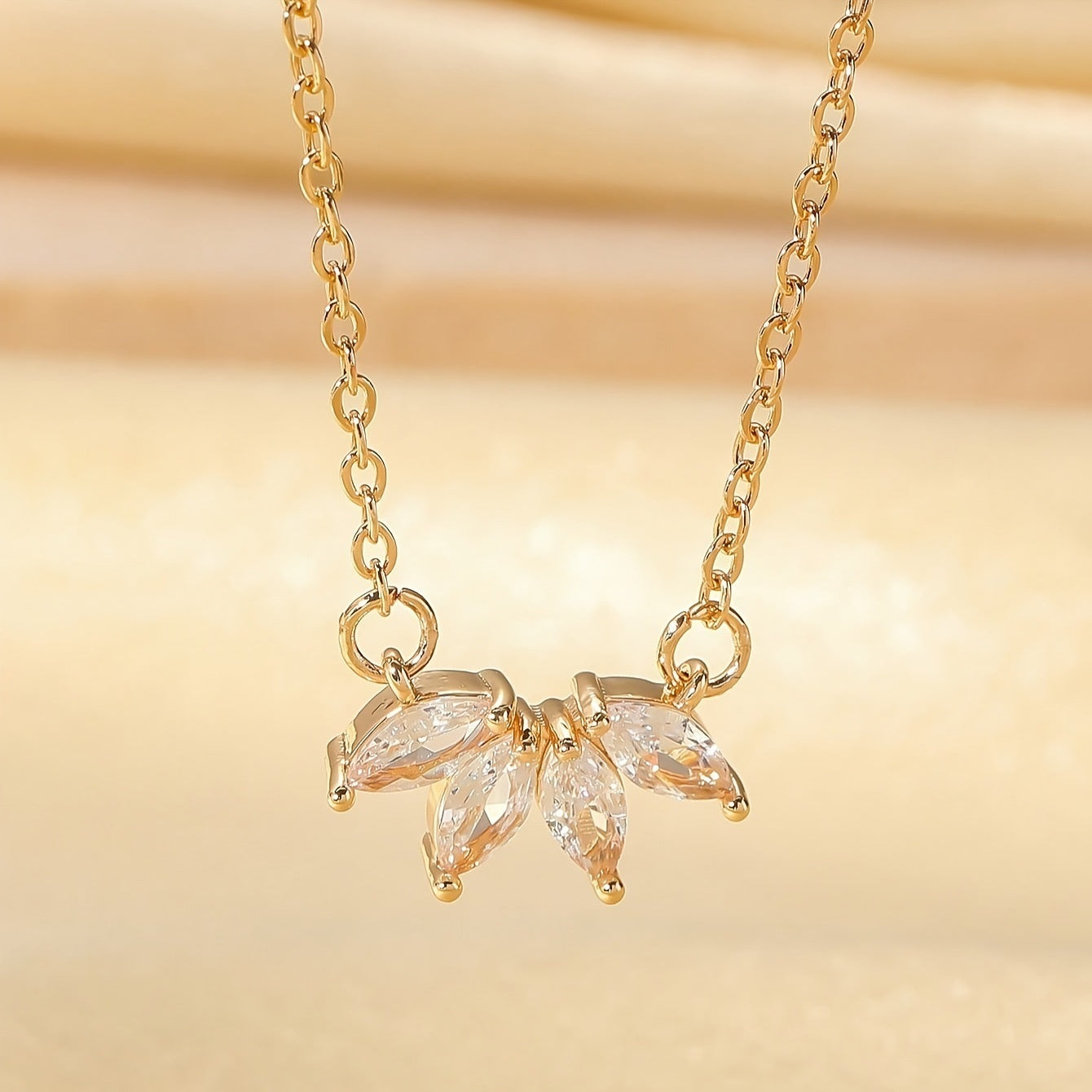Collana con Foglia in Strass per Donna
