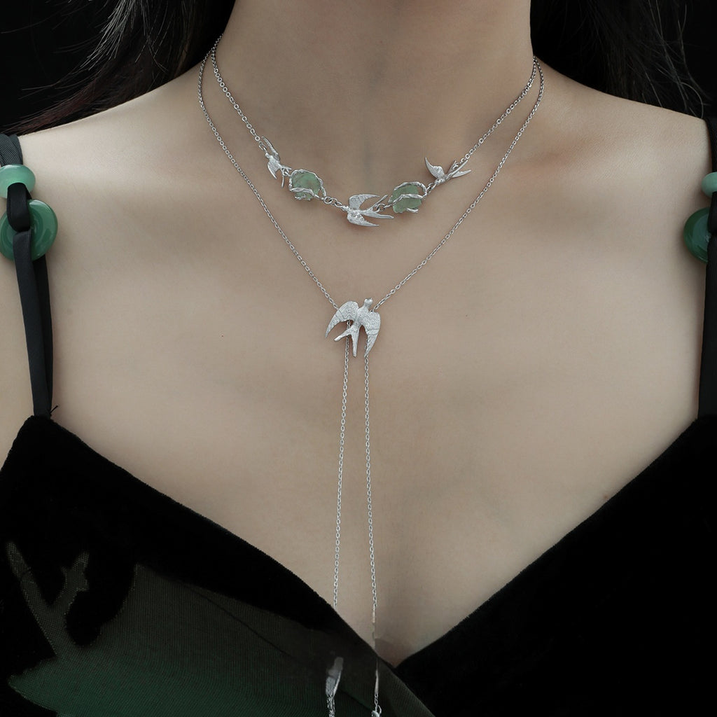 Collana con Uccello Volante in Fluorite