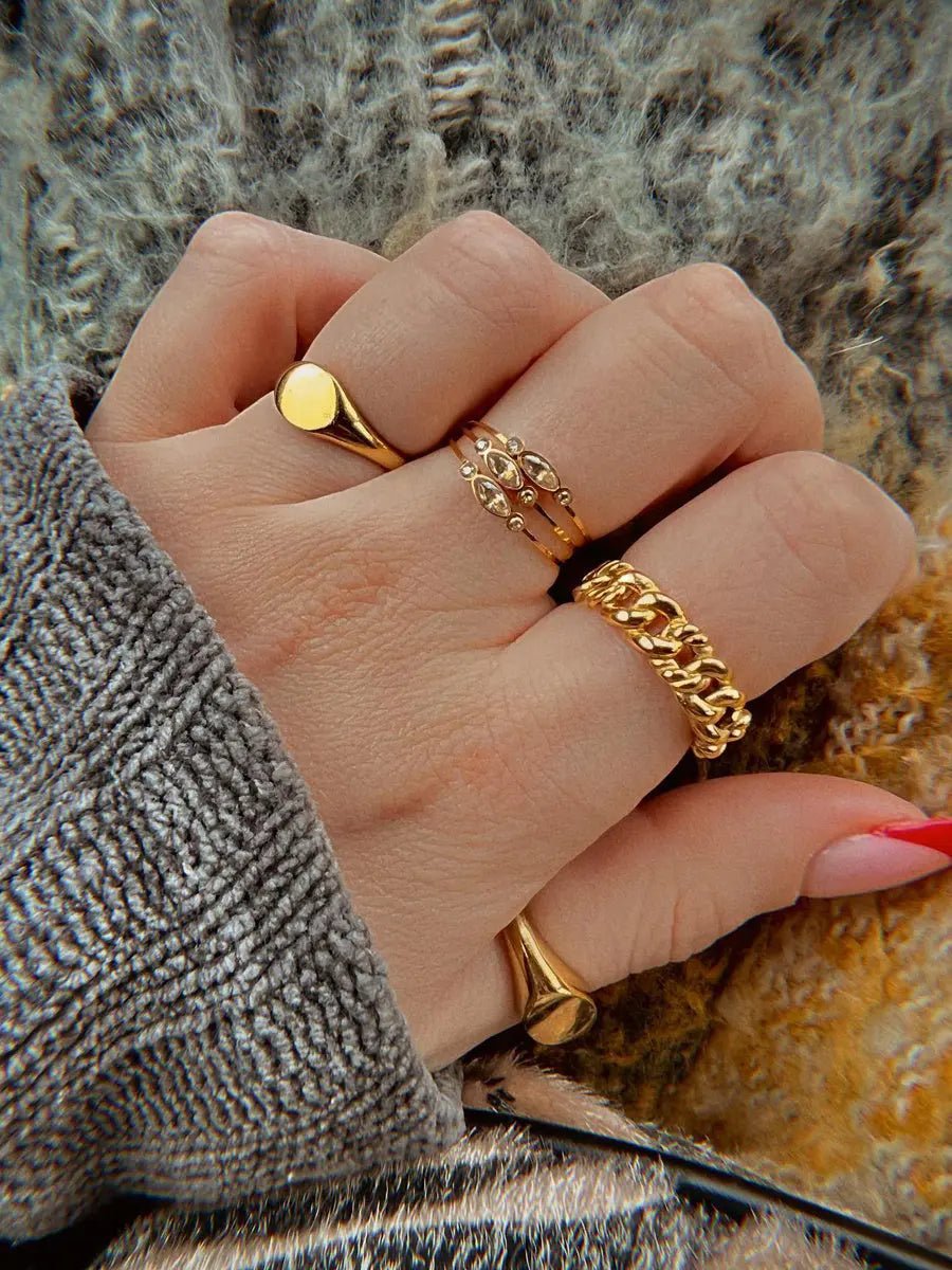 Anello Delicato con Zirconi e Perla d'Acqua Dolce - Eleganza Raffinata | Gioielli Perfetti Anello km5m85-r3.myshopify.com