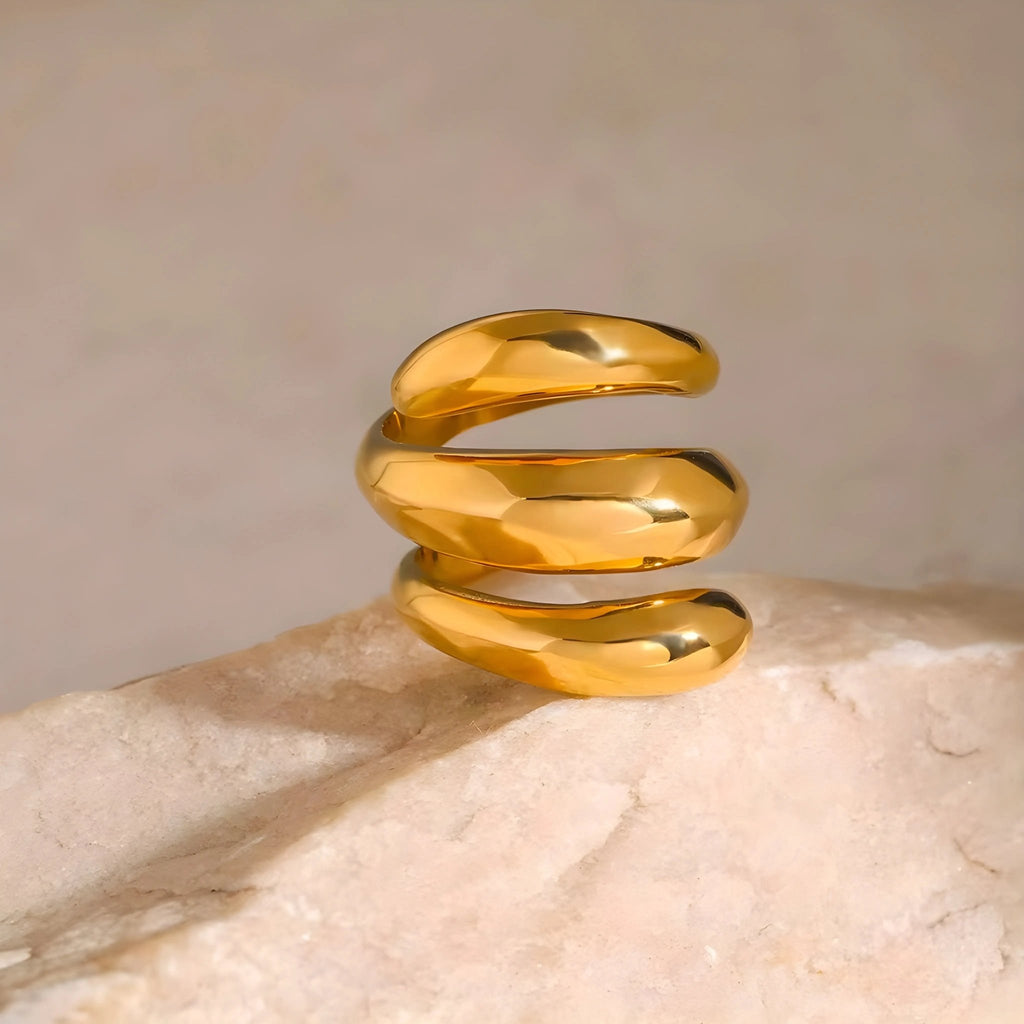 Anello acciaio placcato oro PVD 18k "VITALIN" Rings km5m85-r3.myshopify.com