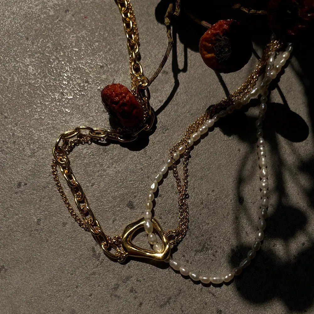 Collana Multistrato Oro con Perle Intrecciate - Splendore Versatile | Gioielli Perfetti Collana km5m85-r3.myshopify.com