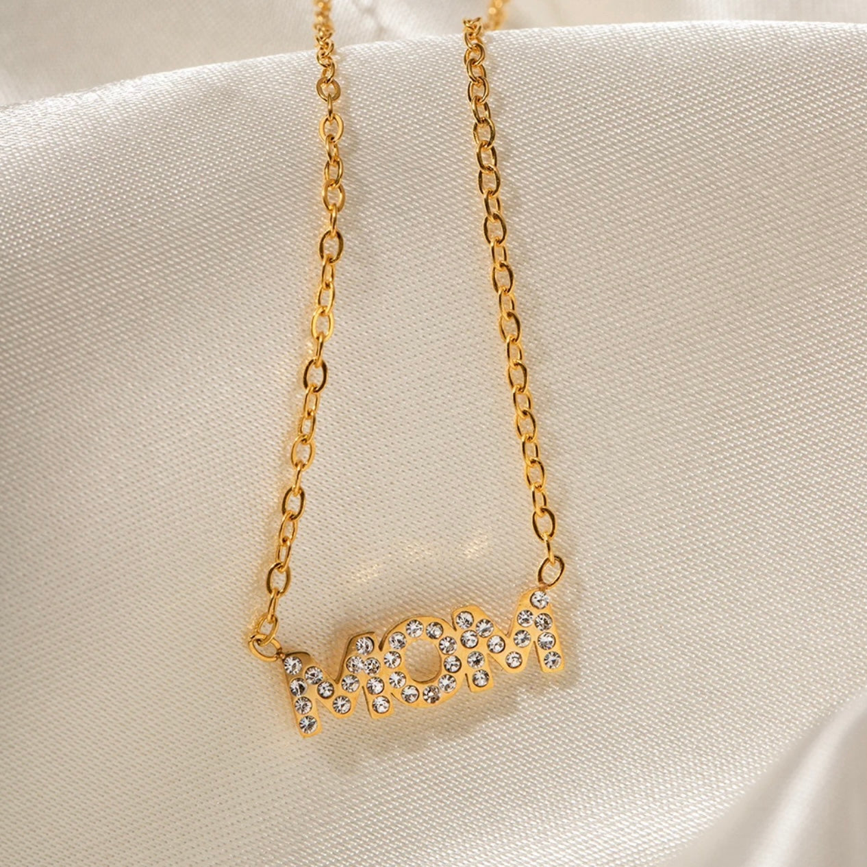 Collana acciaio placcato oro PVD "MOM" Necklaces km5m85-r3.myshopify.com