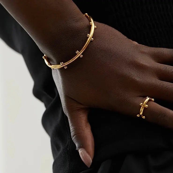 Set BEHI FLORELLE - Bracciale e Anello in Acciaio Placcato Oro 18k | Gioielli Perfetti - gioielliperfetti.it