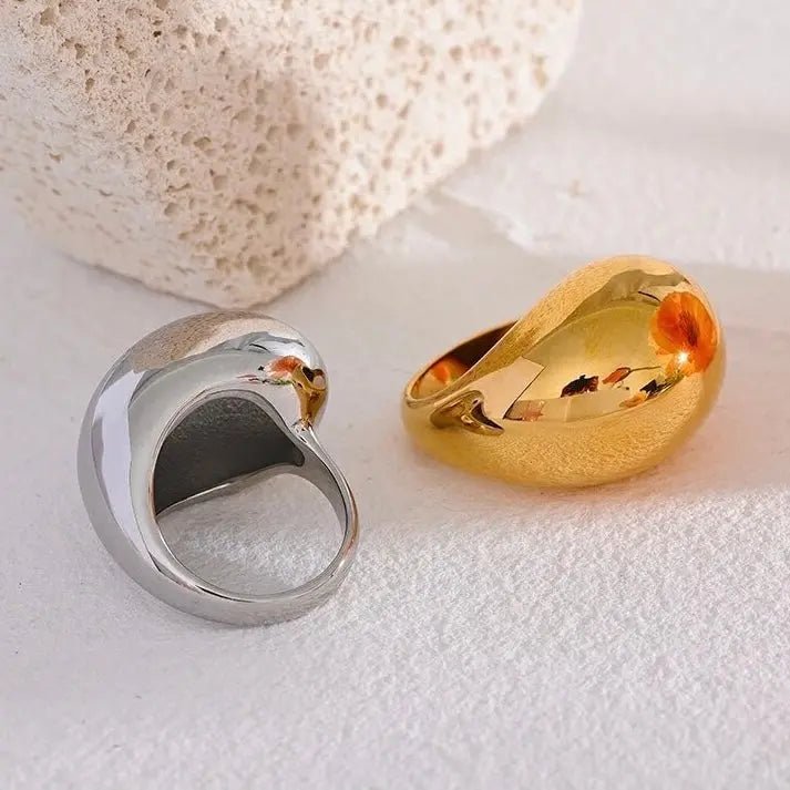 Anello BEHI ARCHANA in Acciaio Inossidabile Placcato Oro PVD - Eleganza Senza Tempo | BEHI MILANO - gioielliperfetti.it