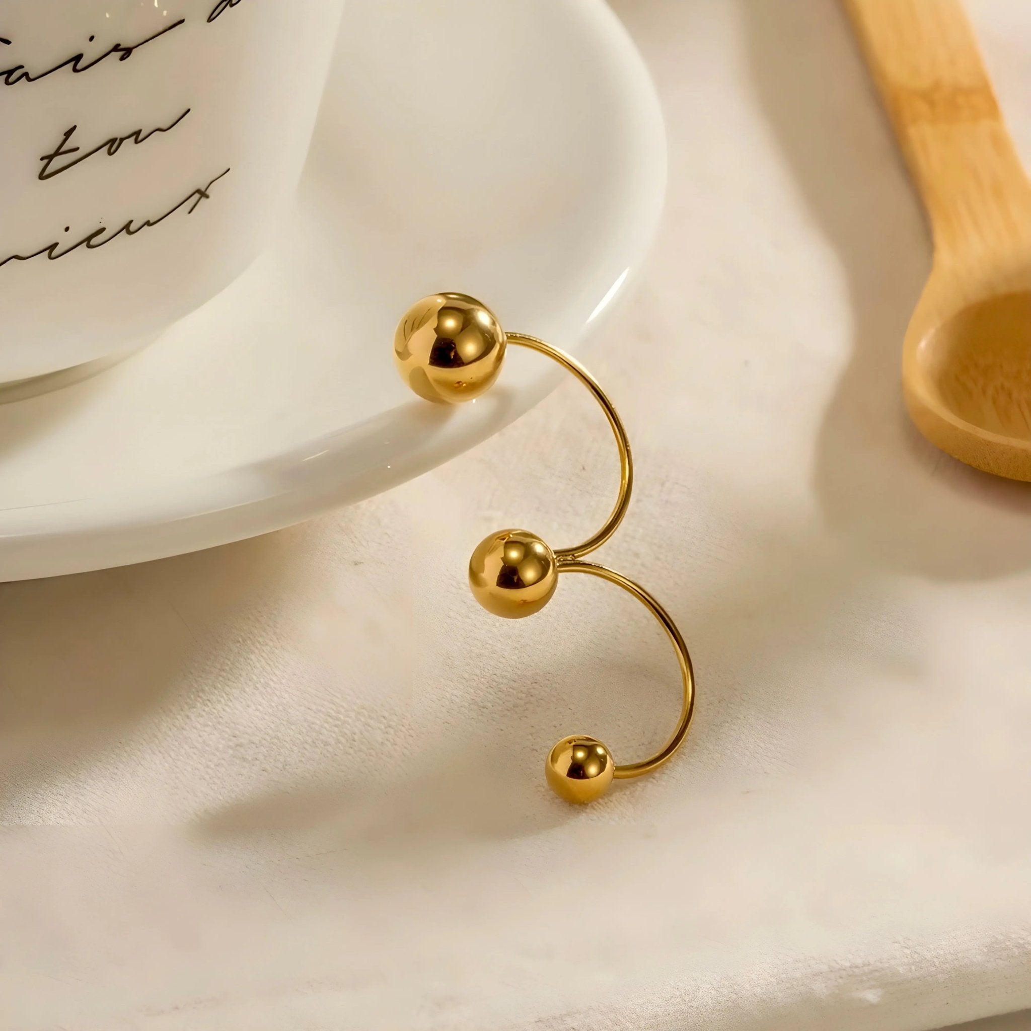 Anello BEHI BENDIS - Eleganza Quotidiana in Acciaio Placcato Oro PVD | BEHI MILANO - gioielliperfetti.it