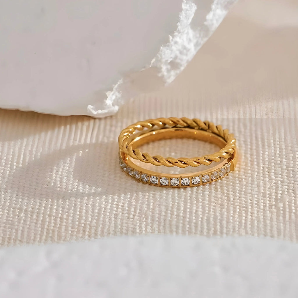 Anello BEHI LETICA - Splendore Raffinato con Zirconi Scintillanti | BEHI MILANO - gioielliperfetti.it