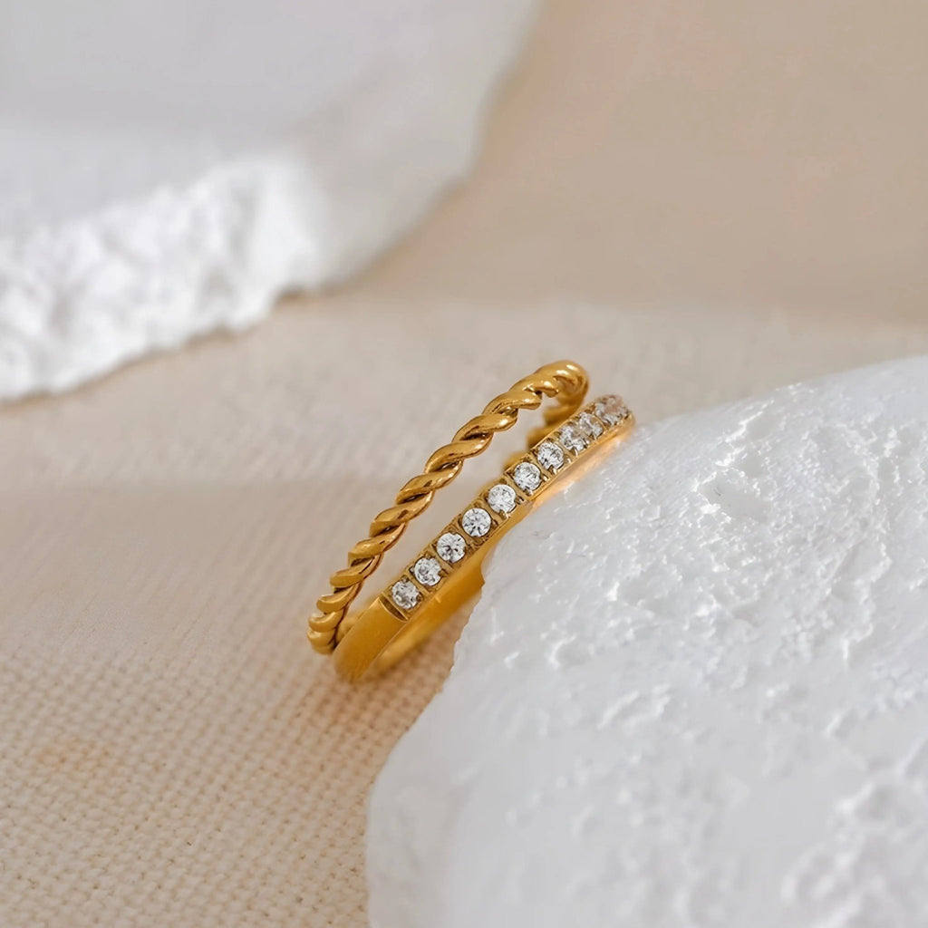 Anello BEHI LETICA - Splendore Raffinato con Zirconi Scintillanti | BEHI MILANO - gioielliperfetti.it