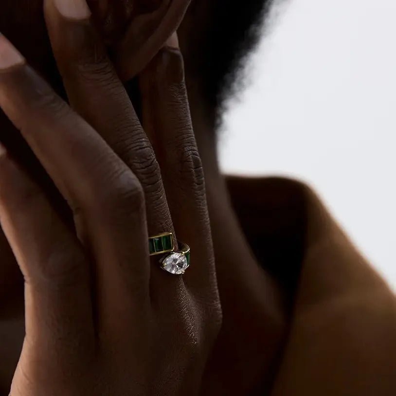 Anello BEHI KIRSTY Oro 18k PVD Acciaio Inossidabile - Eleganza Senza Tempo | BEHI MILANO - gioielliperfetti.it