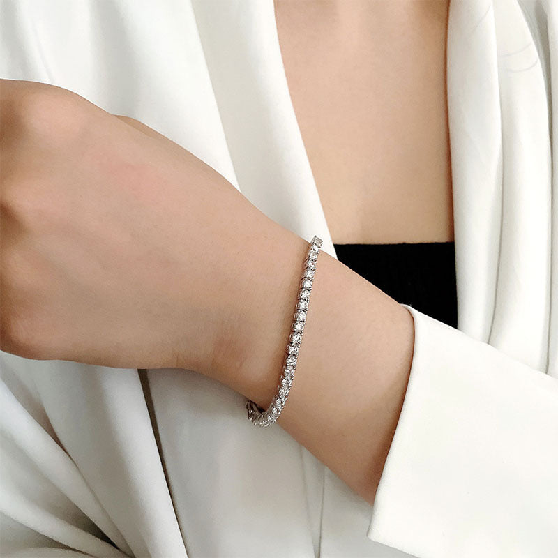 Bracciale da tennis con 10 punti di moissanite in argento sterling S925