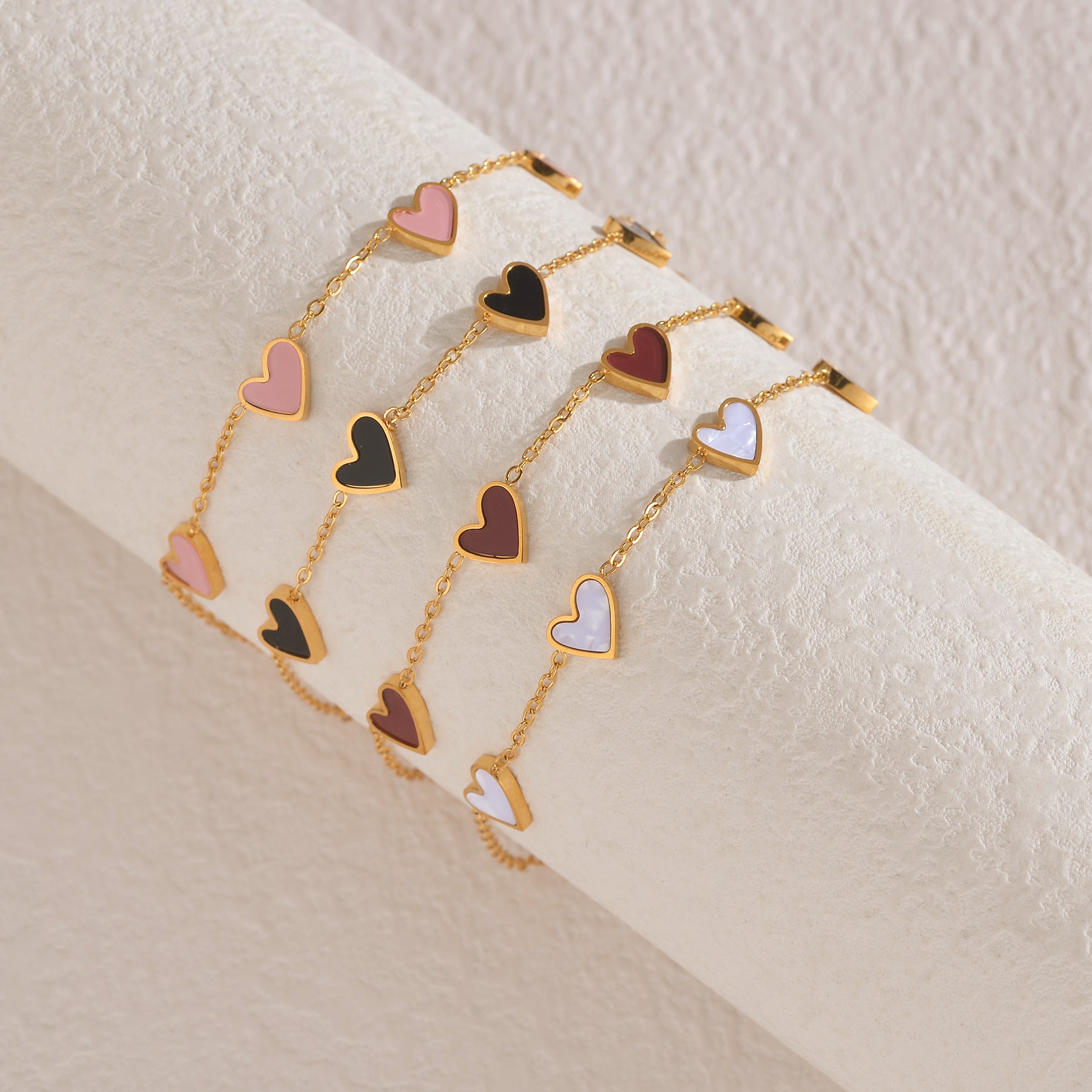 Bracciale in Acciaio Inossidabile con Cuore Smaltato