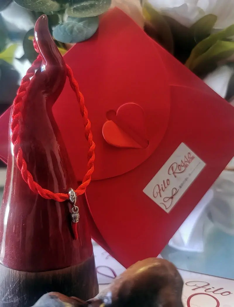 Charm 'O Curniciello Rosso - Argento S925, Simbolo di Fortuna Napoletano | Gioielli Perfetti Filo Rosso del Destino