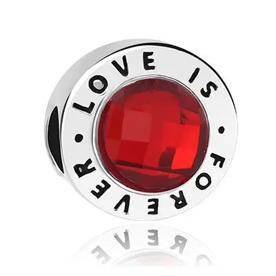 Charm Argento S925 "Love is Forever" per bracciale Filo Rosso Destino con gemma rossa sfaccettata
