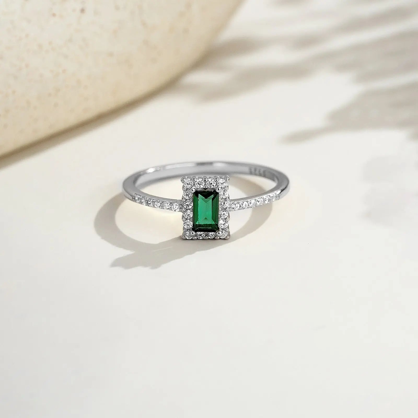 Anello Beccarite Argento S925 - Design Geometrico Raffinato | Gioielli Perfetti - gioielliperfetti.it