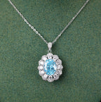 Collana "Fiore di Ghiaccio Blu" in Argento 925 con Zaffiro - Eleganza Raffinata | Gioielli Perfetti - gioielliperfetti.it