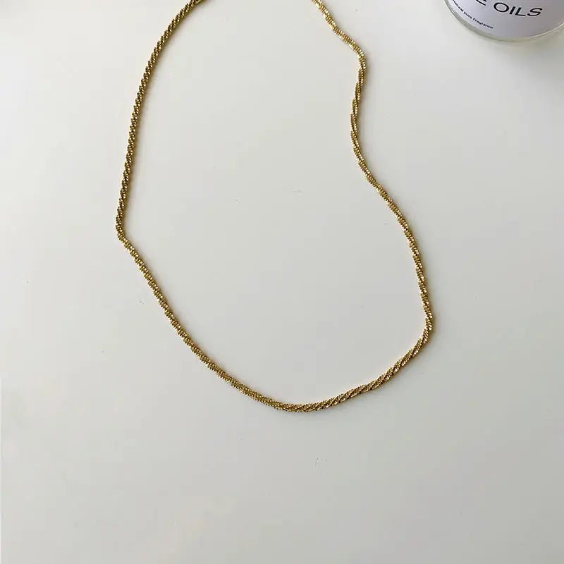 Collana Serpente Acciaio Titanio Oro - Design Moderno & Ipoallergenico | Gioielli Perfetti - gioielliperfetti.it