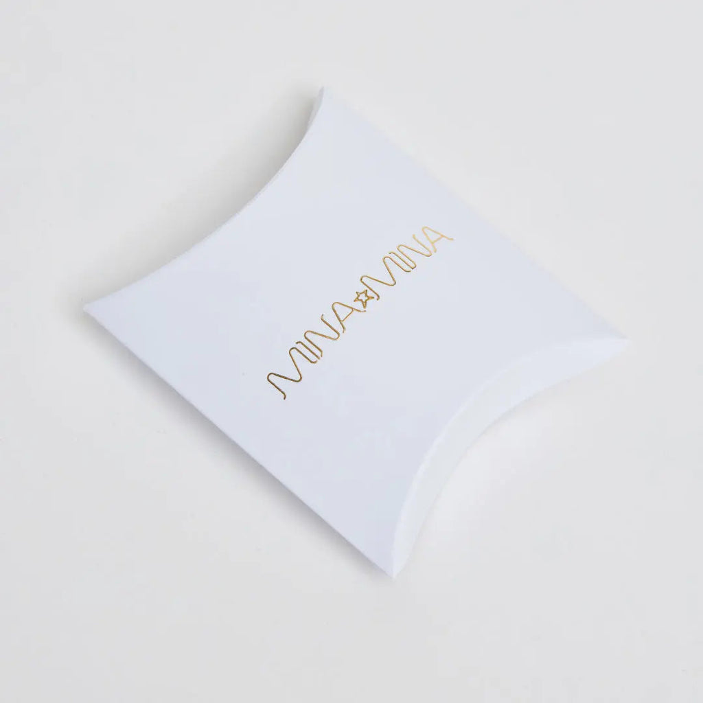 Confezione regalo bianca MINA MINA con logo dorato, per Collana Cornetto Argento 925